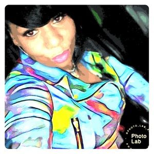 Meet your Posher, Keisha